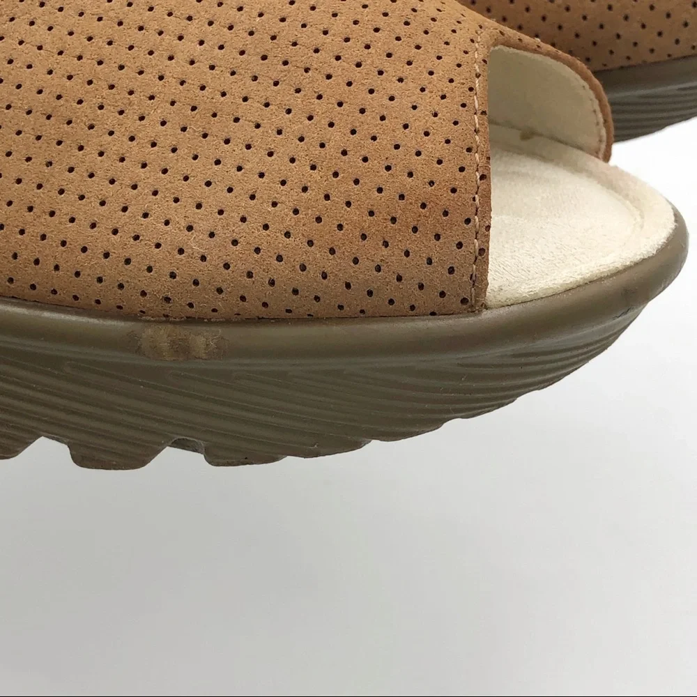 Skechers memory foam